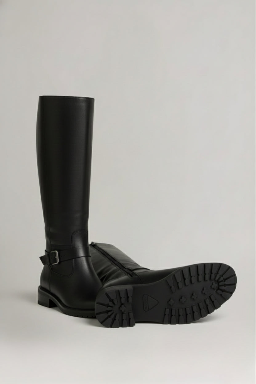 Luna | Damenstiefel mit Reißverschluss und dekorativen Riemen